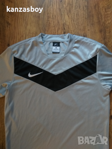 NIKE SS VICTORY - страхотна мъжка тениска М, снимка 3 - Тениски - 44621348