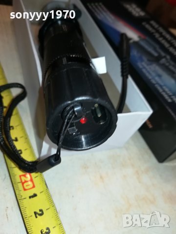 ФЕНЕР С ЕЛЕКТРОШОК И ЛАЗЕР-НОВ 2510231108, снимка 12 - Екипировка - 42713246