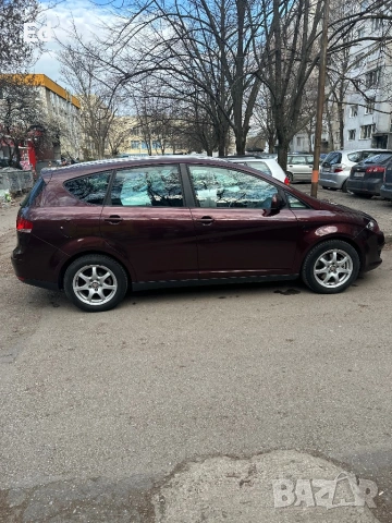 Сеат Алтеа, снимка 7 - Автомобили и джипове - 53975735