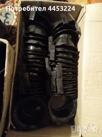 Купички ,четки и пелерини за боядисване на коса, снимка 2 - Фризьорски принадлежности - 51848071