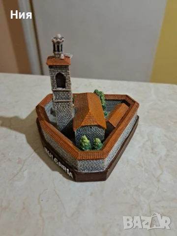 Миниатюра на Банско, снимка 5 - Статуетки - 51221491