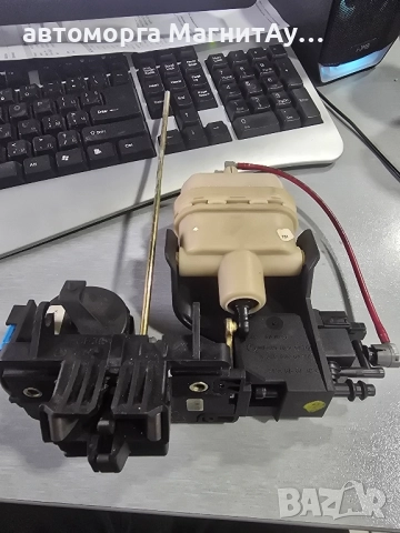 2208000478 БРАВА ЗАДЕН КАПАК MERCEDES S-CLASS W220 2208000575