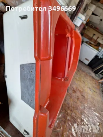 Лодка пластмасова 2.65 на 1.15 м, снимка 2 - Воден транспорт - 49789448