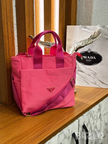 чанти prada, снимка 6 - Чанти - 51410468