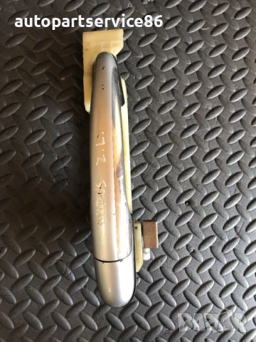 Външна дръжка за задна лява врата сребристо за KIA Opirus 3.5 (2006), снимка 3 - Части - 53274946