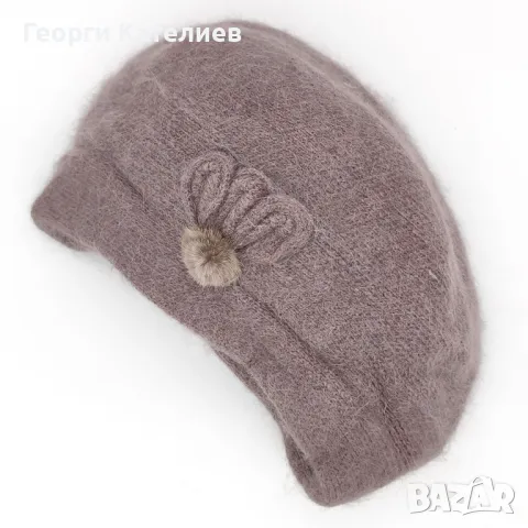 Дамска шапка барета в кафяво с пух от естествен косъм и топла материя ангора Код на продукта:DASH-02