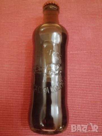 Колекционерска бутилка Кока Кола, неотваряна. , снимка 2 - Колекции - 31939801