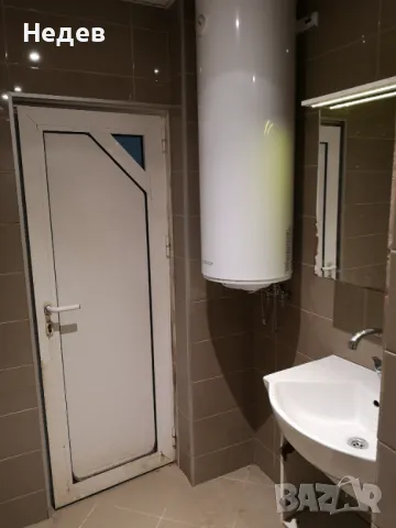 Продавам четиристаен апартамент, снимка 9 - Апартаменти - 47526390