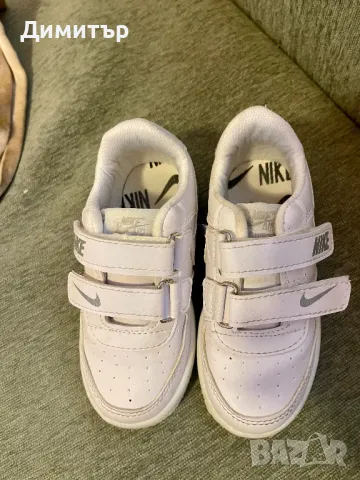 Светещи детски маратонки, снимка 4 - Детски маратонки - 47424401