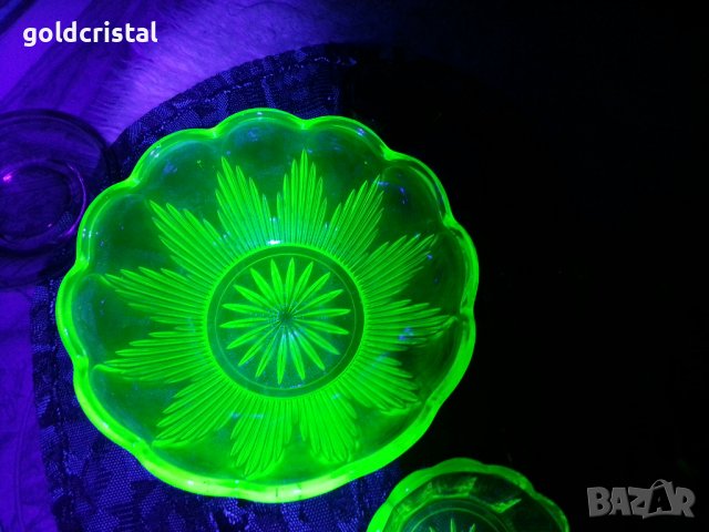 кристална купа фруктиера ураново стъкло , снимка 7 - Антикварни и старинни предмети - 26643972