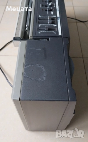 Касетофон Хитачи TRK-W55E, снимка 6 - Радиокасетофони, транзистори - 52591442