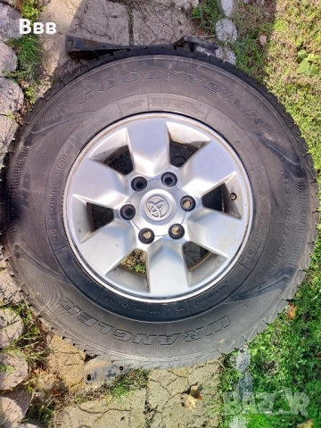 255 70 15 лети джанти за Тойота. , снимка 2 - Гуми и джанти - 52214948