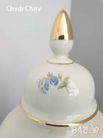 ALKA Bavaria Meissen 23см/АЛКА Бавария Майсен стара немска порцеланова ваза с капак-урна, снимка 13 - Вази - 55876499