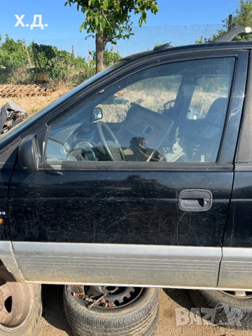 Шофьорска врата мицубиши спейс рънер 