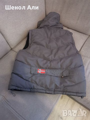 The north Face NORWAY Geographical, снимка 8 - Якета - 29776644