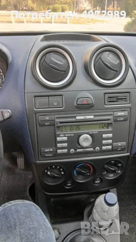 Ford Fiesta 2006 бензин 1.4, снимка 6 - Автомобили и джипове - 56416101