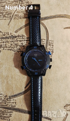 Часовник SHARK