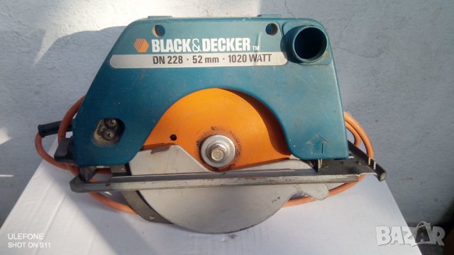 Германски ръчен циркуляр Black & Decker DN 228 1000W , снимка 1