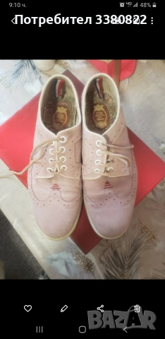 Два броя спортни обувки номер 40