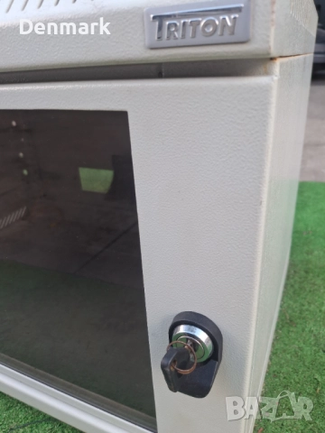 Метален шкаф с стъклена вратичка ключ, снимка 6 - Други инструменти - 52920752