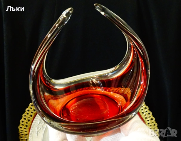 Бонбониера кошничка цветно стъкло на Paul Kedelv. , снимка 3 - Антикварни и старинни предмети - 52587072