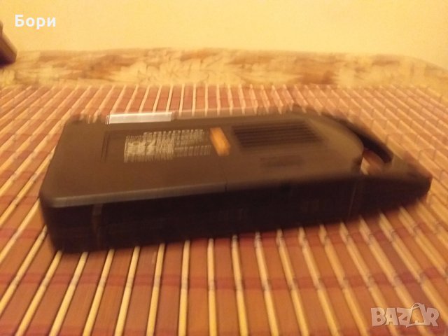 GRUNDIG BOY 40 Радио, снимка 9 - Радиокасетофони, транзистори - 31472638