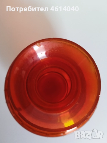 Ваза червено стъкло с позлата вис.10 см, снимка 3 - Антикварни и старинни предмети - 52921803