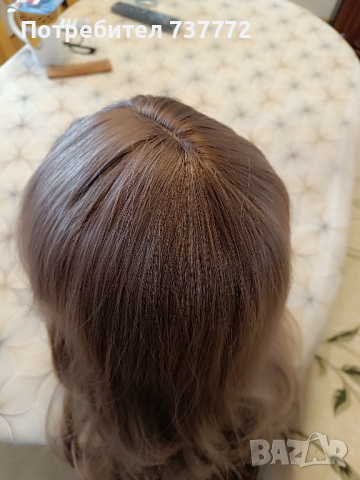 Качествена гъста светло кестеняво пепелен цвят перука, снимка 8 - Аксесоари за коса - 44570016