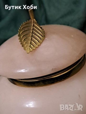 Италианска бижутерка от розов алабастър, снимка 6 - Антикварни и старинни предмети - 38442057