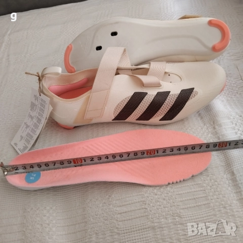 Adidas шпайкове 