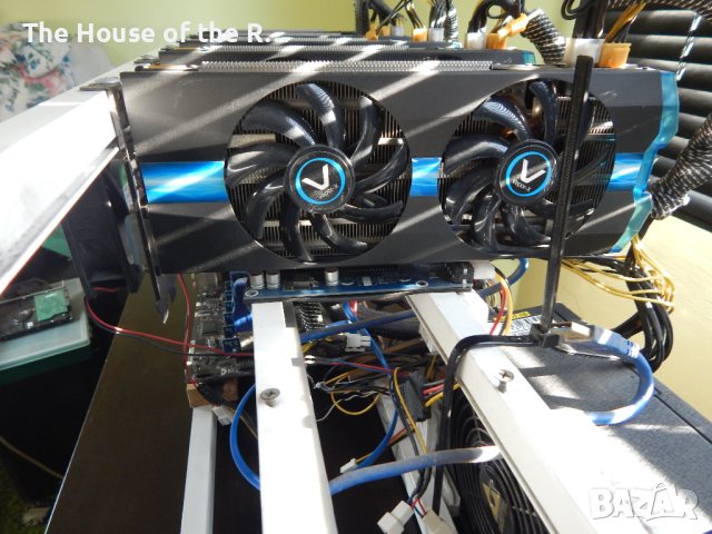 майнинг риг с видео карти Mining rig , снимка 10 - За дома - 44213367
