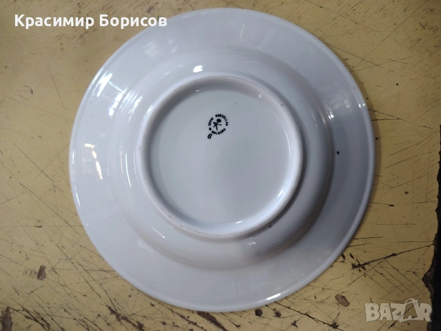 чиния чинии Българско производатво Плевен, снимка 2 - Чинии - 54286790