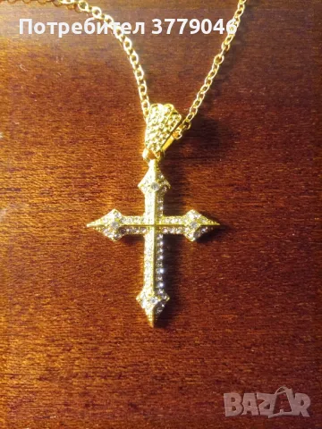 Дамски кръст, снимка 2 - Колиета, медальони, синджири - 47975756