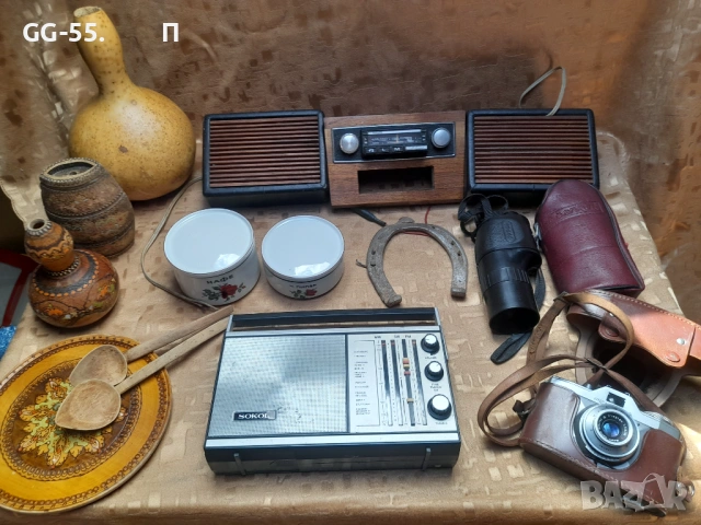 Стари ретро касетофон,монокъл