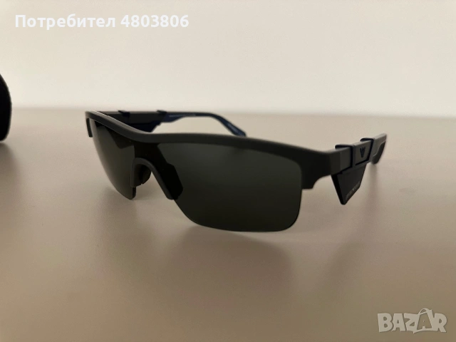 Слънчеви очила Emporio Armani , снимка 4 - Слънчеви и диоптрични очила - 54267840
