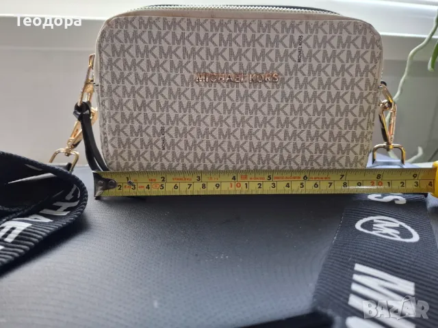 Дамска чанта на MICHAEL KORS, снимка 7 - Чанти - 48628172