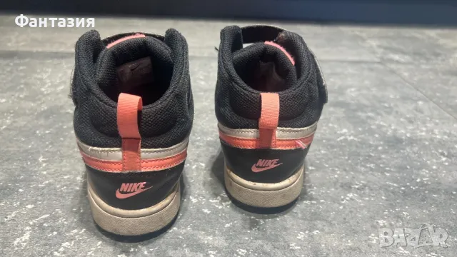 Маратонки Найк - естествена кожа, снимка 2 - Детски маратонки - 49475926