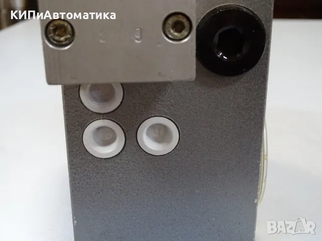 пневматичен блок wmw DDR StGK04/0400 Pneumatic Valve NW-8mm Orsta TGL36389, снимка 8 - Резервни части за машини - 47675966