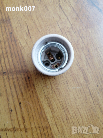 Електрическа крушка 250 вата с порцеланова фасунга , снимка 6 - Крушки - 42922154