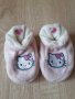 Нови буйки ,,Hello Kitty" , снимка 1 - Бебешки обувки - 31573332