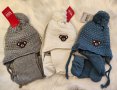 Зимен комплект шапка, шал и ръкавички , снимка 1 - Бебешки шапки - 42819126