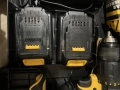 Ударен винтоверт DEWALT DCD778 с 2 бр. батерии 4ah, куфар и зарядно. , снимка 5