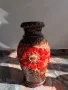 Немска керамична ваза с цветя. Артистична декорация за дома. , снимка 1