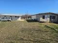 Продавам Ферма,автокъща,автомивка на главен път   Е-79, снимка 16