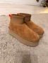 Ботуши UGG, снимка 2