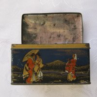 Стара метална кутия с лебеди и японци, снимка 8 - Други - 31812616