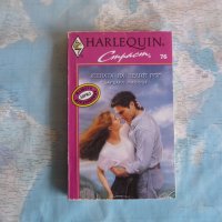 Жената на белия рог - Барбара Маколи Harlequin любовен роман, снимка 1 - Художествена литература - 34413306