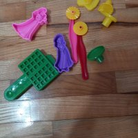 Комплекти Play-Doh , снимка 1 - Рисуване и оцветяване - 29465419