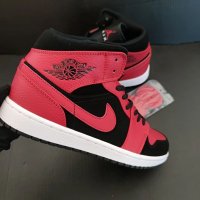 Nike Air Jordan 1 Mid SE Reverse Red Червени Черни Нови Оригинални Обувки Кецове Размер 42 Номер , снимка 3 - Други - 38584769