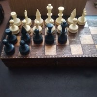 шах в дървена кутия и магнитни фигури за шах. , снимка 8 - Антикварни и старинни предмети - 44444369